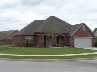 7208 E Indianola St, Broken Arrow, OK 74014