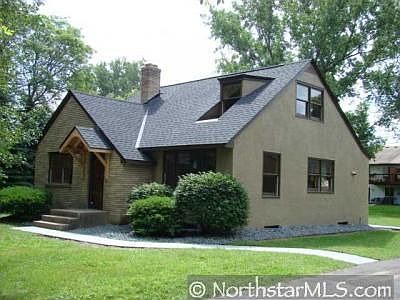1st image of 2424 Churchill St