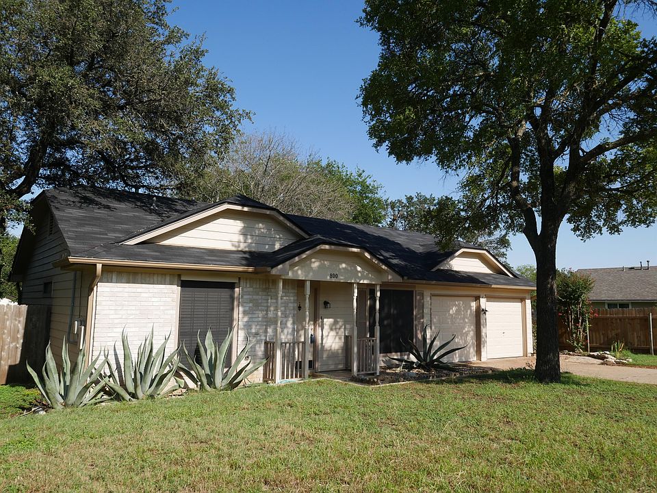 1st image of 800 Live Oak Dr