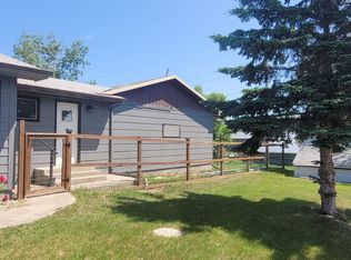 406 Carvell St, Max, ND 58759