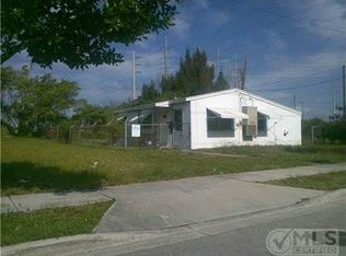 6001 Pinewood Ave, West Palm Beach, FL 33407