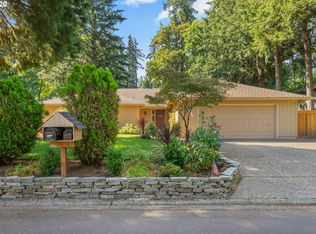 8156 SW Woody End, Portland, OR 97224