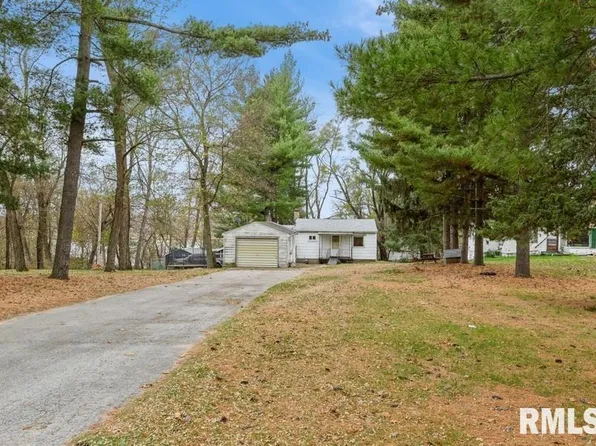 768 45th St, New Boston, IL 61272