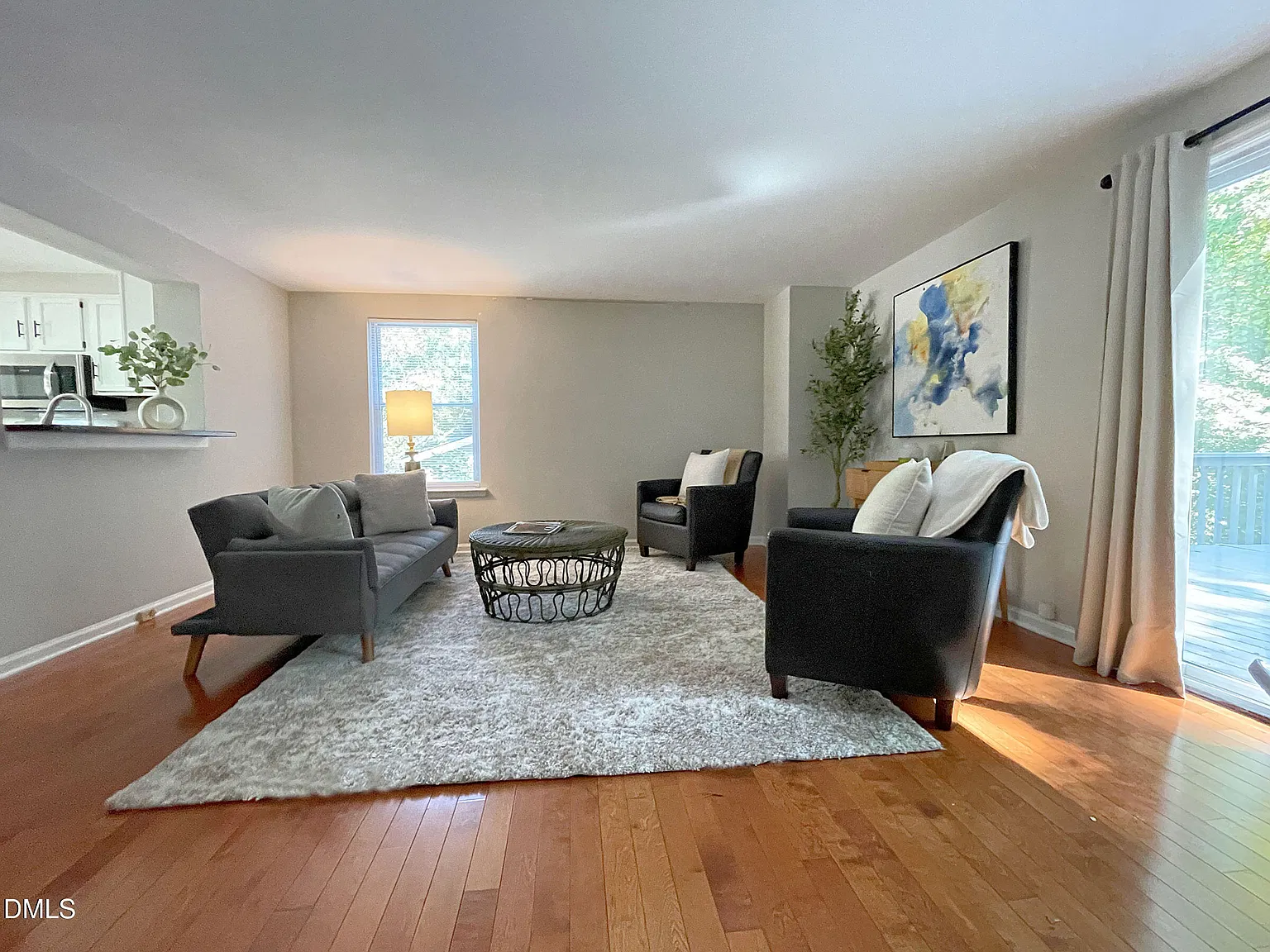 3 bed, 2.5 bath, 1710 sqft, $1,795 — Photo 3