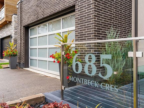 2nd image of 685 Montbeck Cres