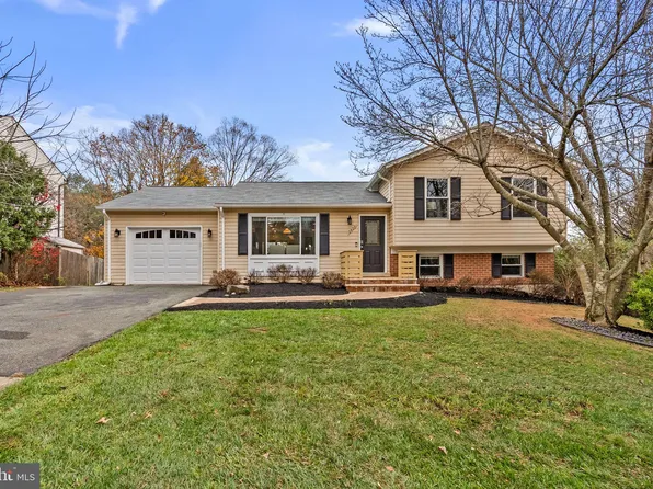 24221 Welsh Rd, Gaithersburg, MD 20882