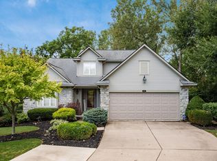 801 Whetstone Ct, Bellefontaine, OH 43311