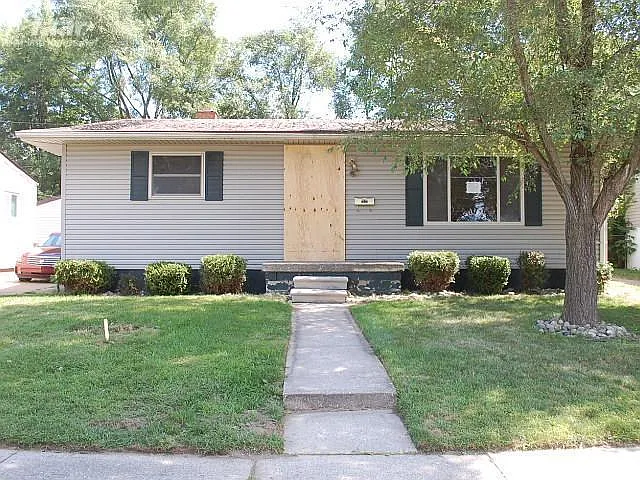 5012 Delta Dr photo 1