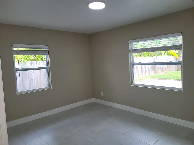 1826 Oregon Ave NE — Photo 19