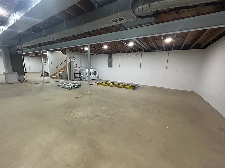 8073 Timbertree Way — Photo 14
