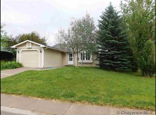 2219 Helen Ave, Cheyenne, WY 82007