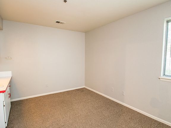 903 18th Street #101 Bedroom