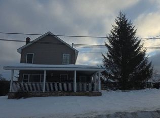 602 Perkins Pond Rd, Beach Lake, PA 18405