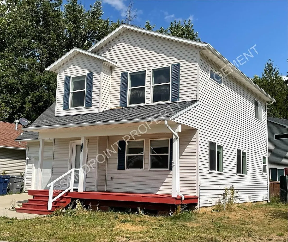 Building Photo - 423 Louis Ln