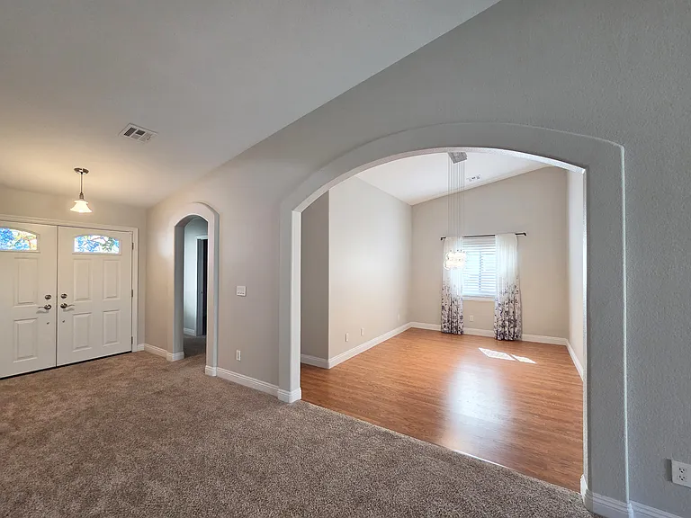 6029 Cocktail Dr — Photo 9