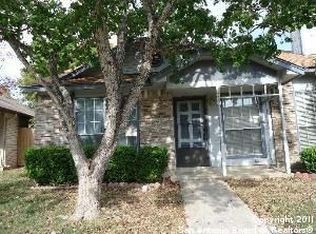 728 Meadow Arbor Ln, Universal City, TX 78148