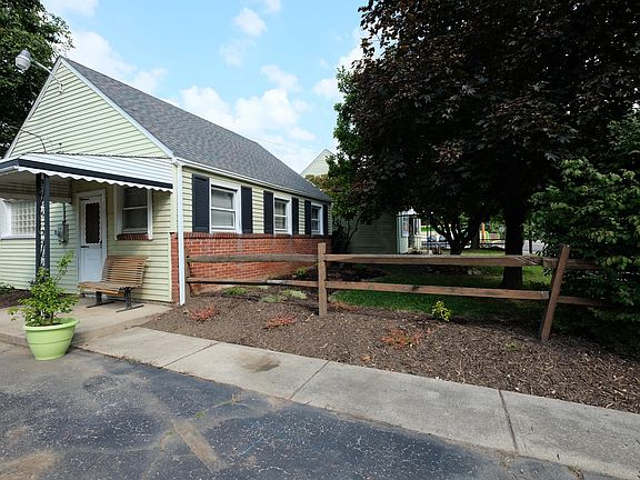 3rd image of 3271 Osceola Dr