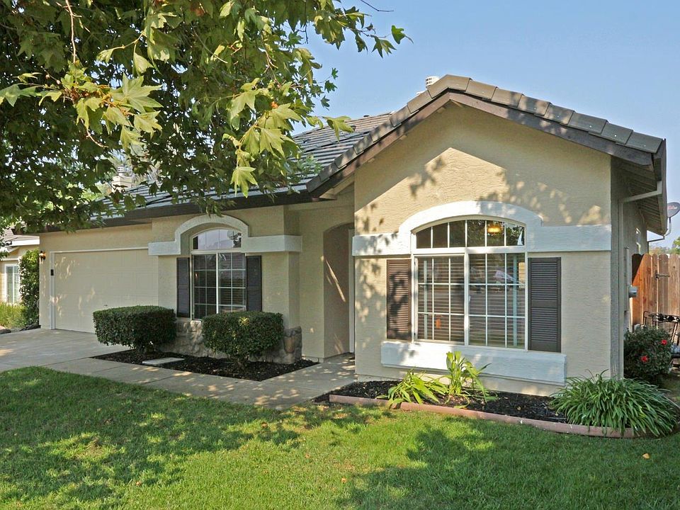 1st image of 125 Lembi Dr