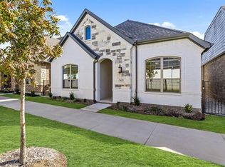 5632 Traveller Dr, North Richland Hills, TX 76180
