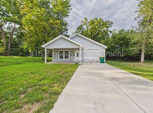 4100 Waverly Ave, Kansas City, KS 66104