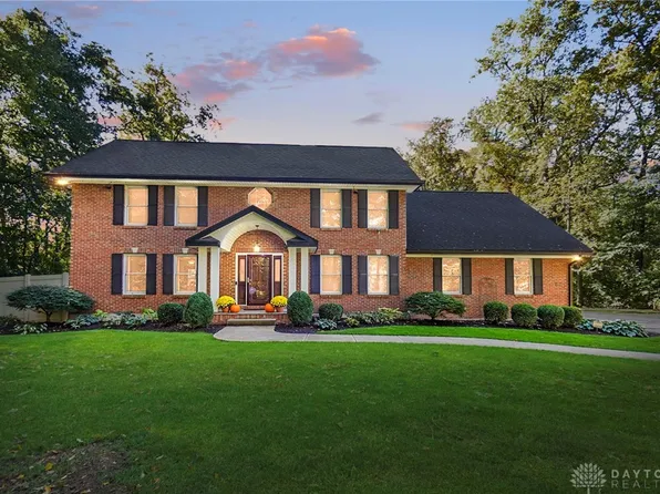 579 Woodhaven Trl, Yellow Springs, OH 45387