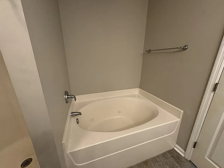 3330 Harbour Pointe Pl #12 — Photo 19