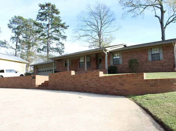 2005 Ridgewood Dr, El Dorado, AR 71730