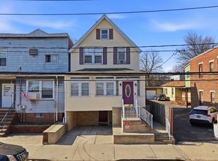 36 W 27th St, Bayonne, NJ 07002