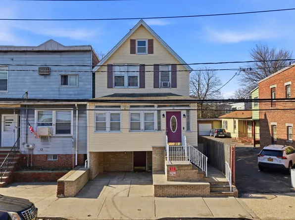 36 West 27th Street image 1 of 43