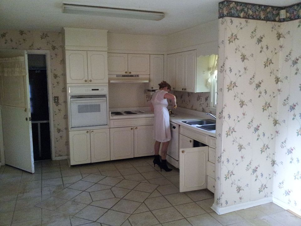 Large Workable Kitchen