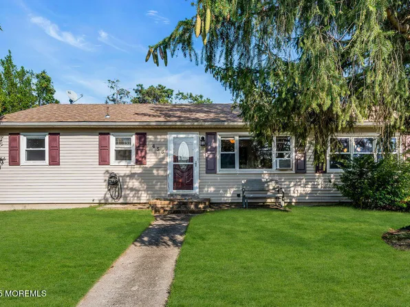 456 Rose Avenue, Brick, NJ 08724