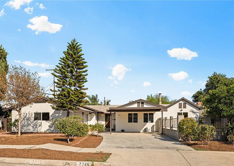 1st image of 7746 Nagle Ave