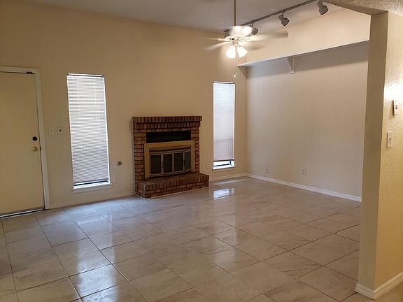 5th image of 314 Thunderbird Dr