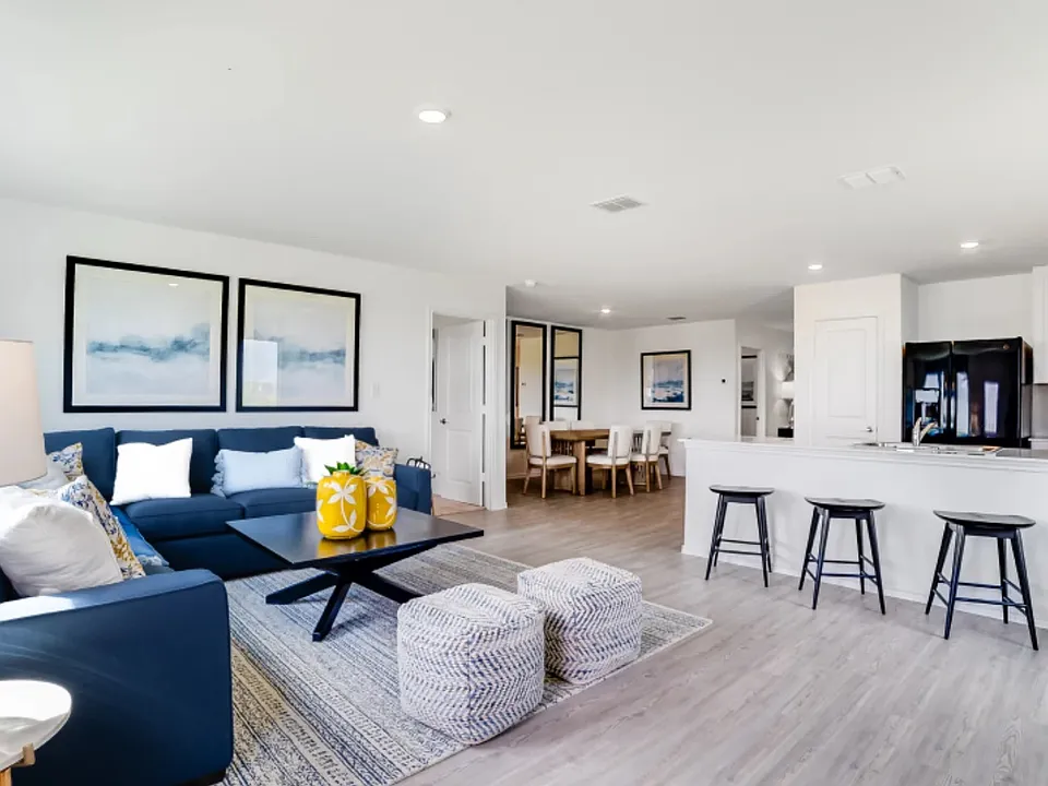 312 Bertram Oaks Dr