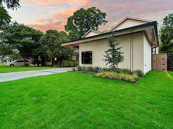4th image of 7518 Kaywood Dr