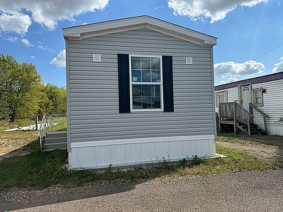 2nd image of 120 Sunset Ave #28