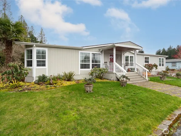 6680 NE Aquarius Lane, Bremerton, WA 98311