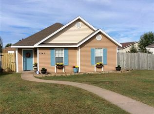 2242 Harry St, Springdale, AR 72764