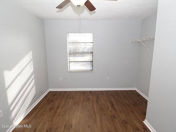 4th image of 440 Mercury Ave SE APT E