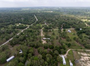 327 Teal Lake Dr, Caldwell, TX 77836