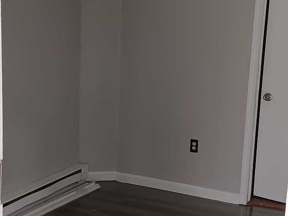 5th image of 19 Amity Ct #16989969