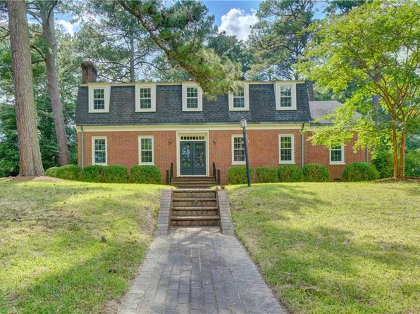 515 Dumville Ave, Suffolk, VA 23434