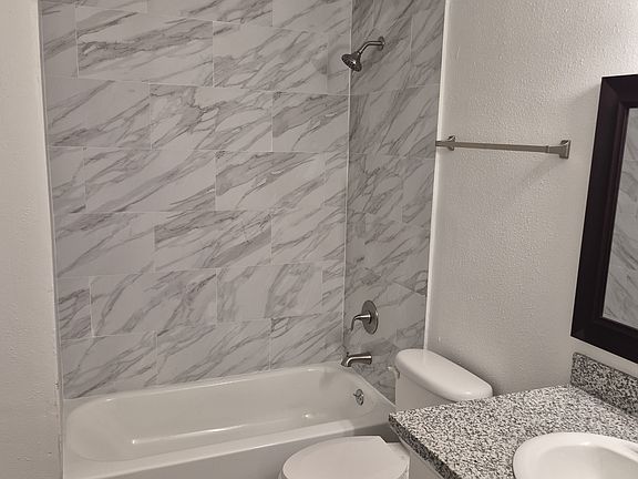 5th image of 11855 Dashwood Dr #7