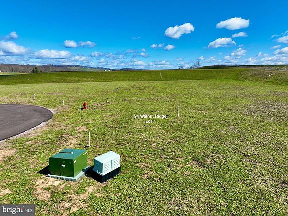 4th image of 94 Walnut Rdg