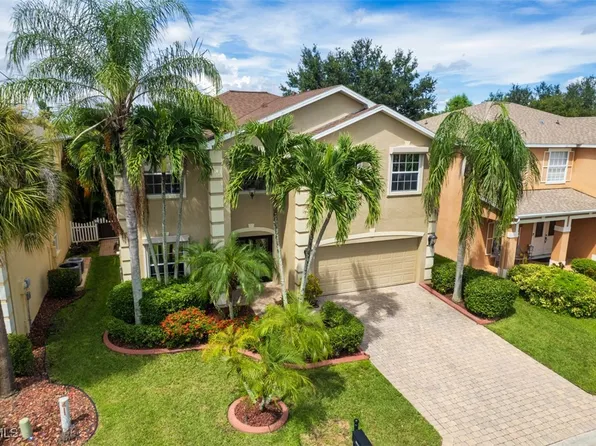 8916 Fawn Ridge Dr, Fort Myers, FL 33912