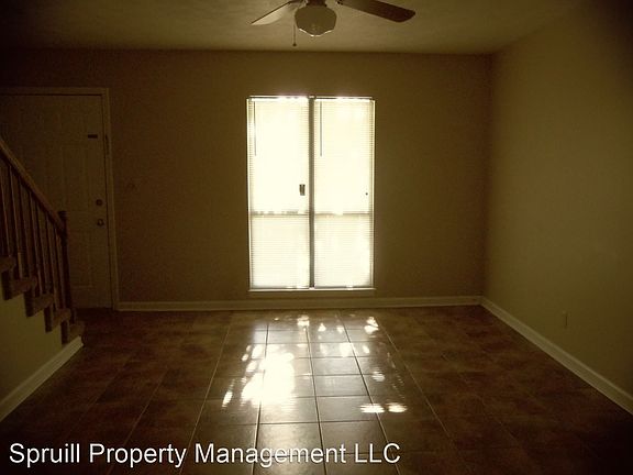 2nd image of 214 Helen Cir #A