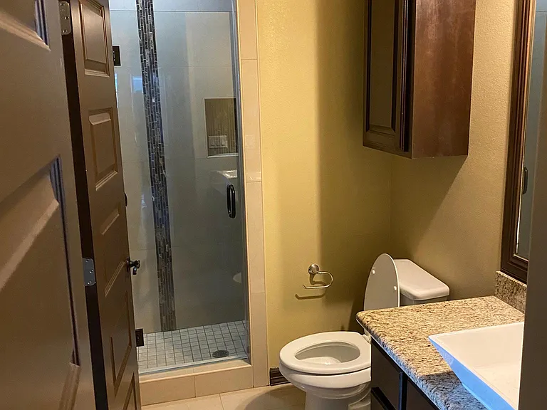201 Teak Dr — Photo 6
