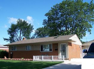 25317 Wexford Ave, Warren, MI
