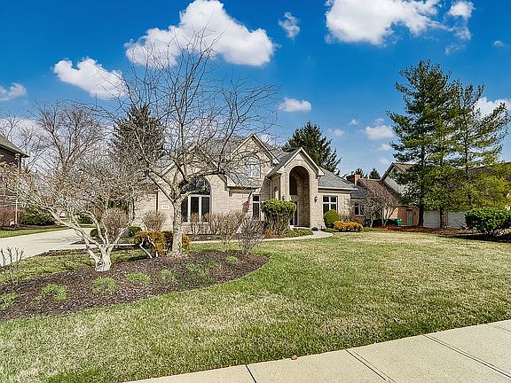 3rd image of 664 Brookmeade Ct