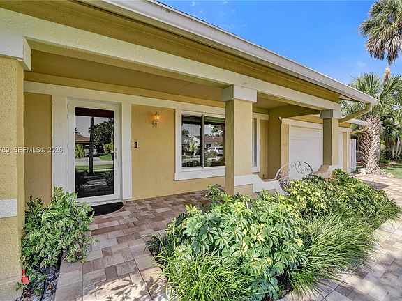 3rd image of 11720 SW 59th Ct